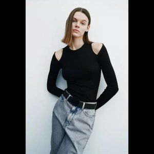 Zara Cold Shoulder Ribbed T-Shirt